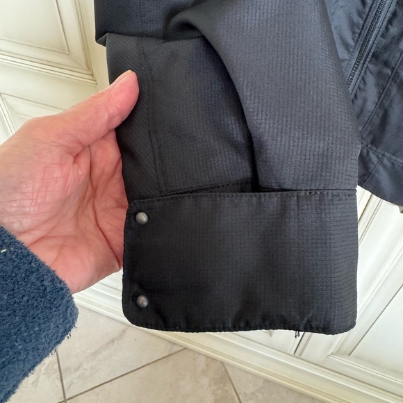 Columbia Lightweight Jacket Size Medium Black - Picture 3 of 7